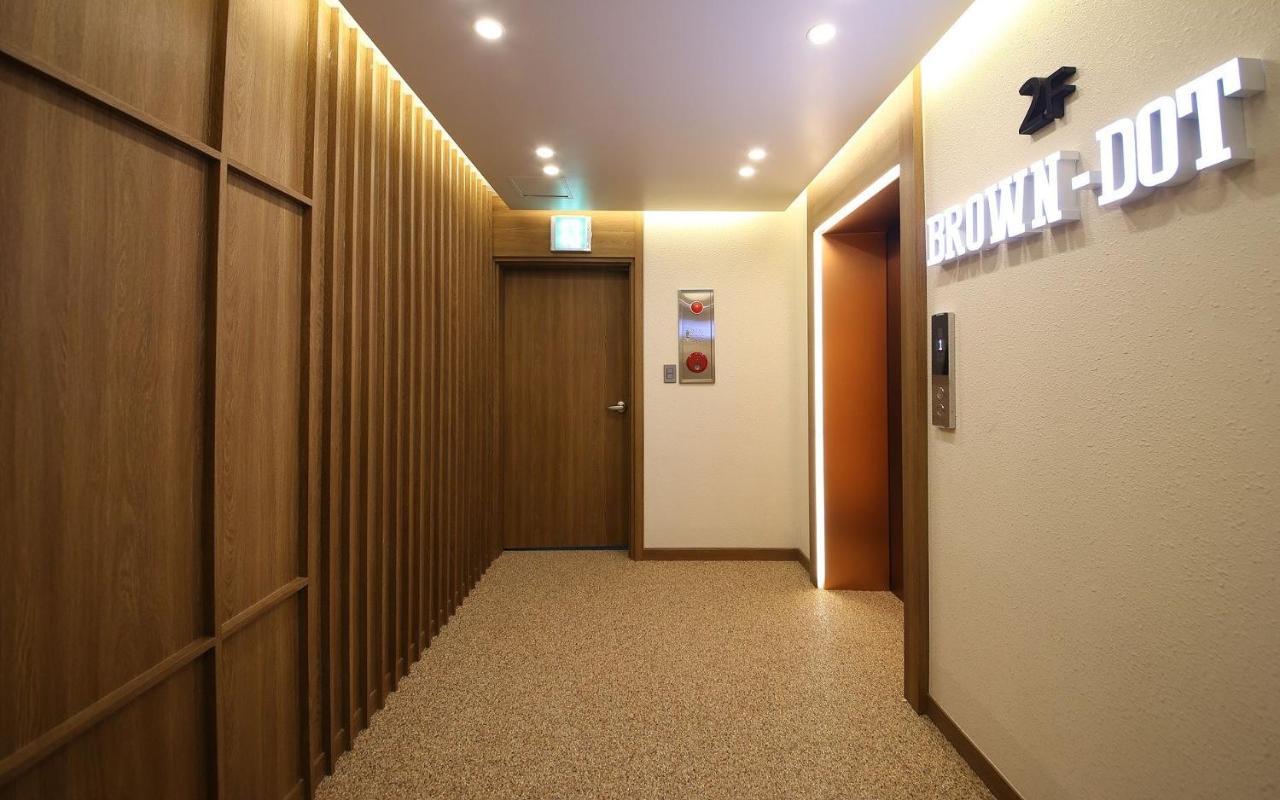 Brown Dot Hotel Sinan Kvangdzsu Kültér fotó
