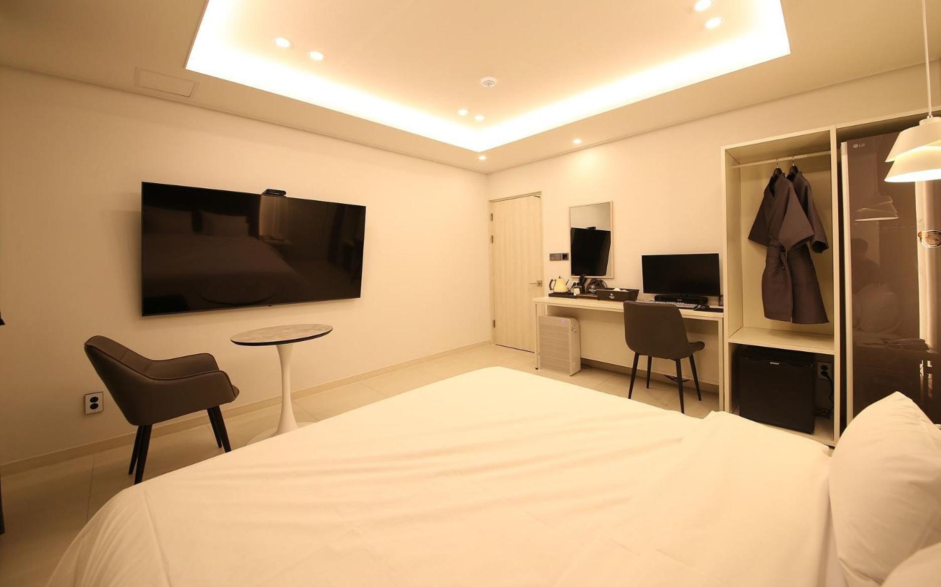Brown Dot Hotel Sinan Kvangdzsu Kültér fotó