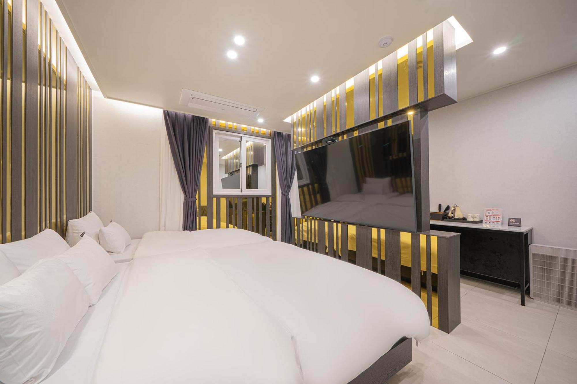Brown Dot Hotel Sinan Kvangdzsu Kültér fotó